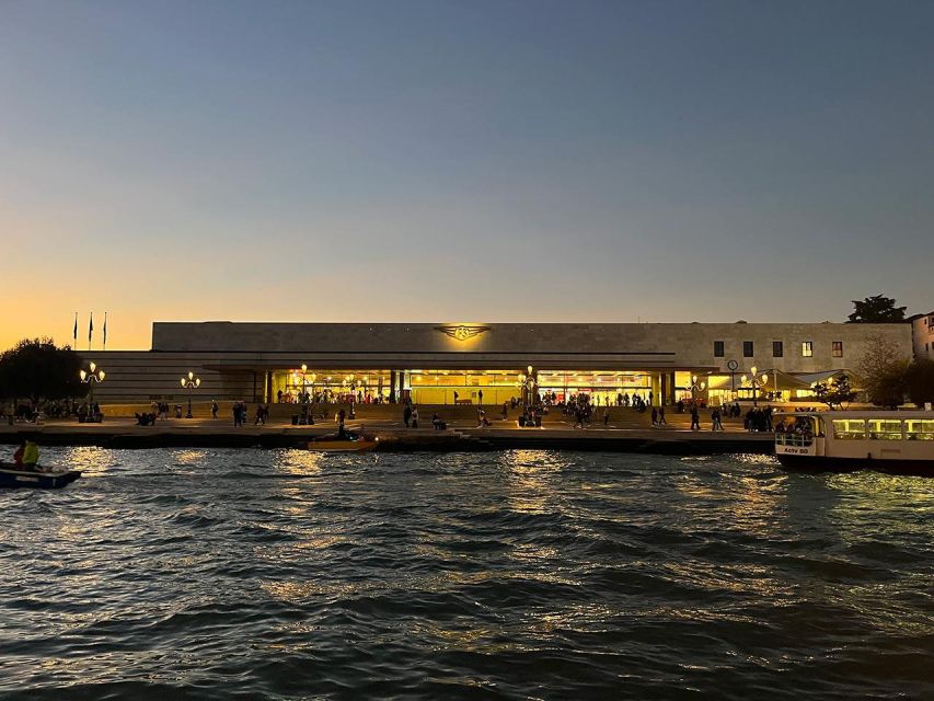 Venice: Water Taxi From the Station to the City Center/Hotel - Booking Information