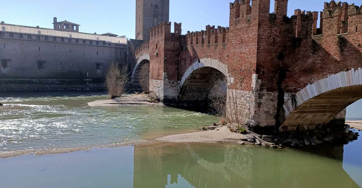 Verona: History and Hidden Gems Guided Walking Tour - Itinerary Highlights