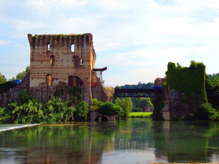 Borghetto Sul Mincio: Town Highlights Walking Tour - Description