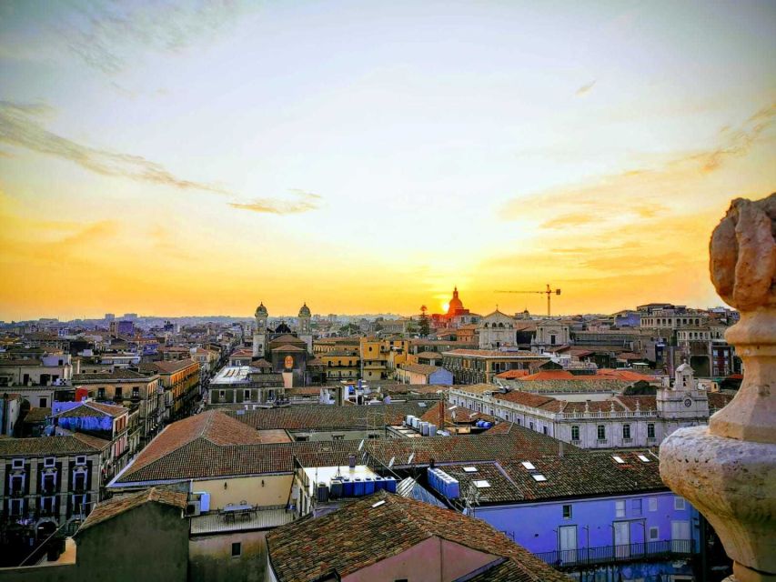 Catania: Evening City Secrets and Aperitif Tour - Itinerary