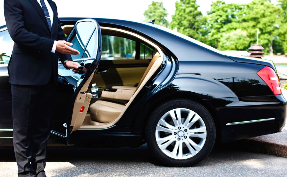 Corfu: Private Airport Transfer With Minivan or Sedan - Benefits of Choosing Private Transfers