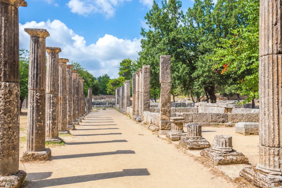 Katakolo Port: Transfer to Ancient Olympia and VR Audio Tour - Sightseeing Highlights