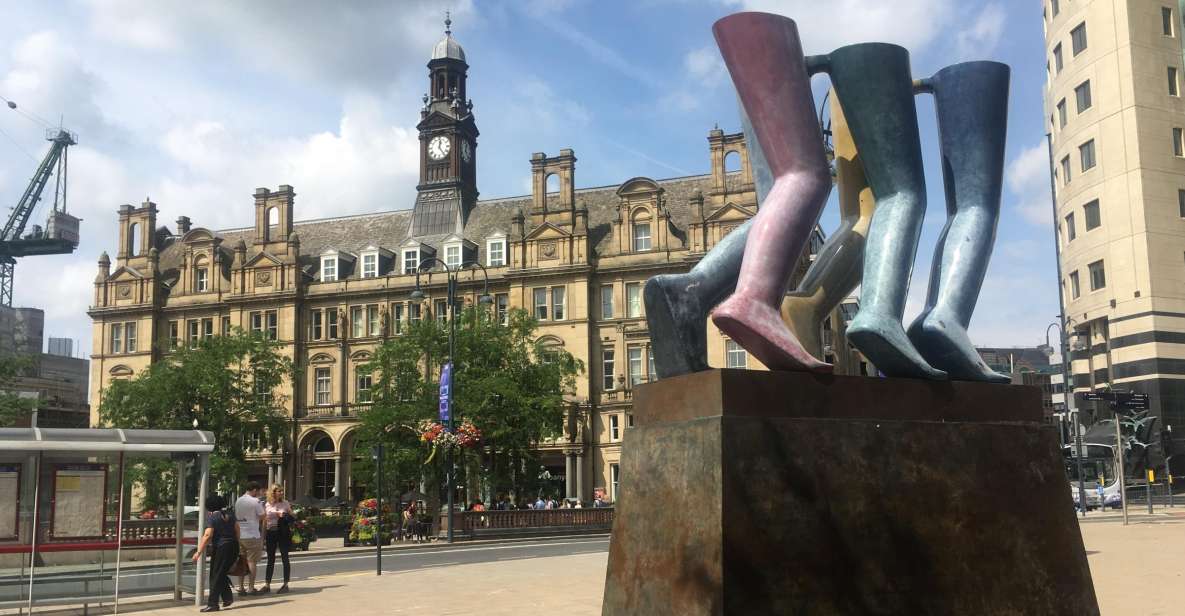 Leeds: 2-Hour Highlights Walking Tour - Tour Itinerary