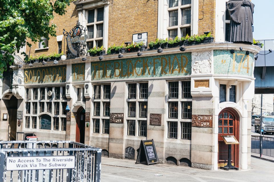 London: Explore the Historic Pubs of Central London - Inclusions