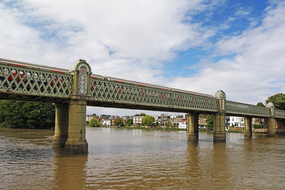 London: Kew to Westminster River Thames Cruise - Duration and Highlights