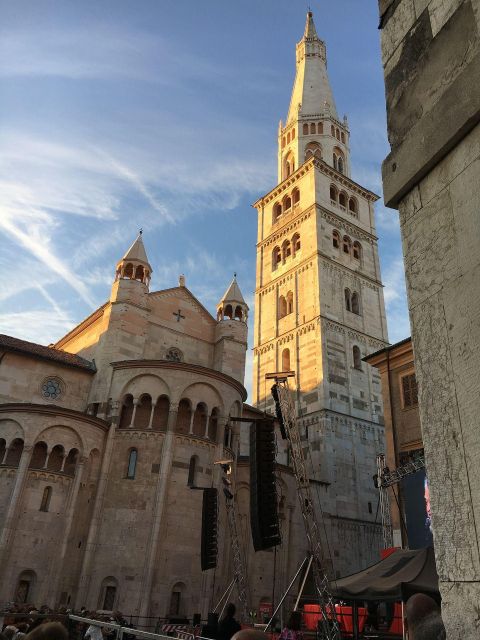 Modena Private Guided Walking Tour - Activity Description