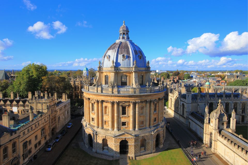 Oxford: Discovery Walk & Reading Walking Tour - Tour Experience