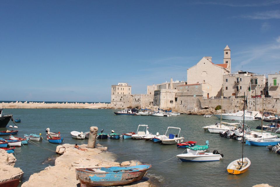 Private Tour Giovinazzo: Defence From the Sea and Beauty - Description