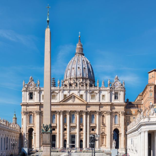 Private Walking Tour of Rome With Timber Boat Cruise - Tour Experience