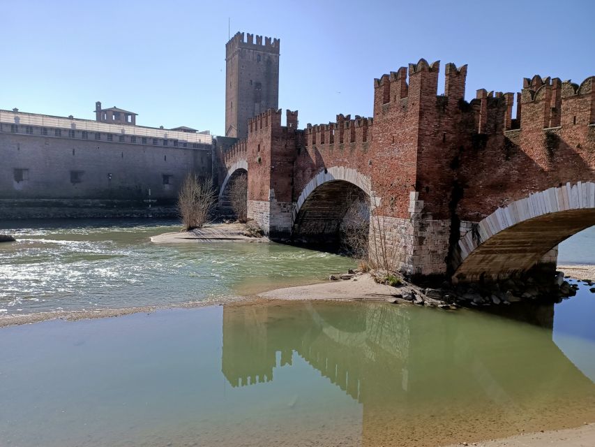 Verona: History and Hidden Gems Guided Walking Tour - Main Tour Highlights