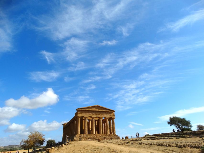 Agrigento: Walking Tour of Ancient Akragas With Local Guide - Meeting Point