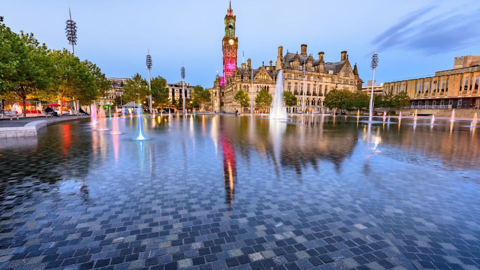 Bradford: Self-Guided Tour App and Big Britain Quiz - Directions