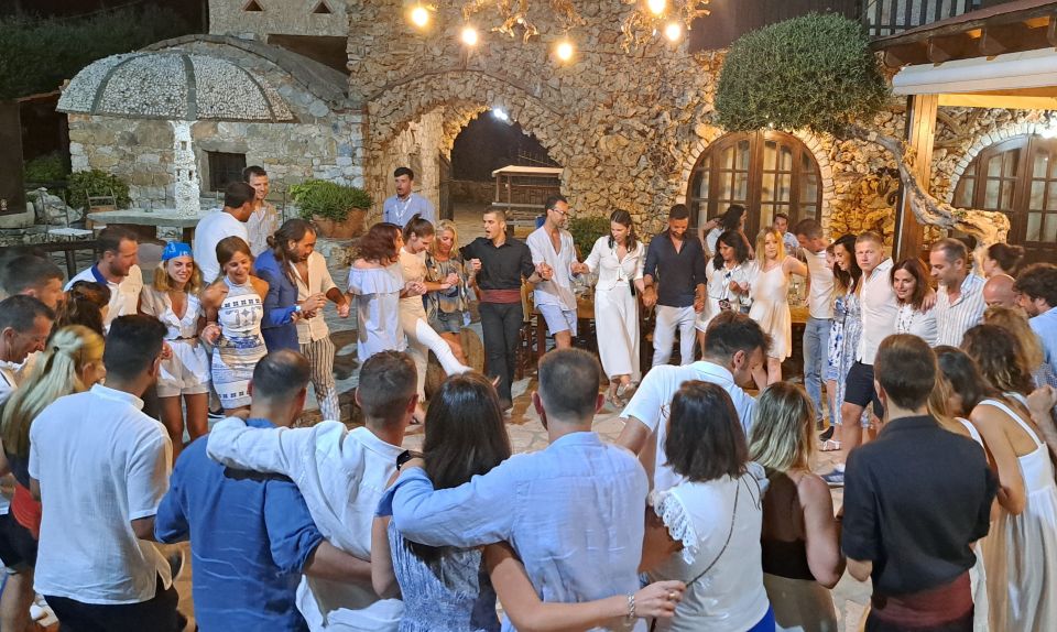 Chania: Cretan Folklore Dance Show With Dinner and Pickup - Reviews