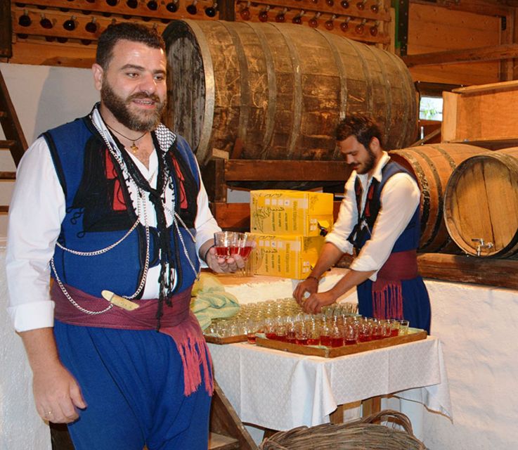 Crete: Traditional Dance Show and Buffet Dinner With Wine - Accessibility Information