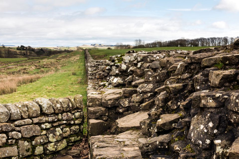 Hadrians Wall: Birdoswald Roman Fort Entry Ticket - Fort Description and Surroundings