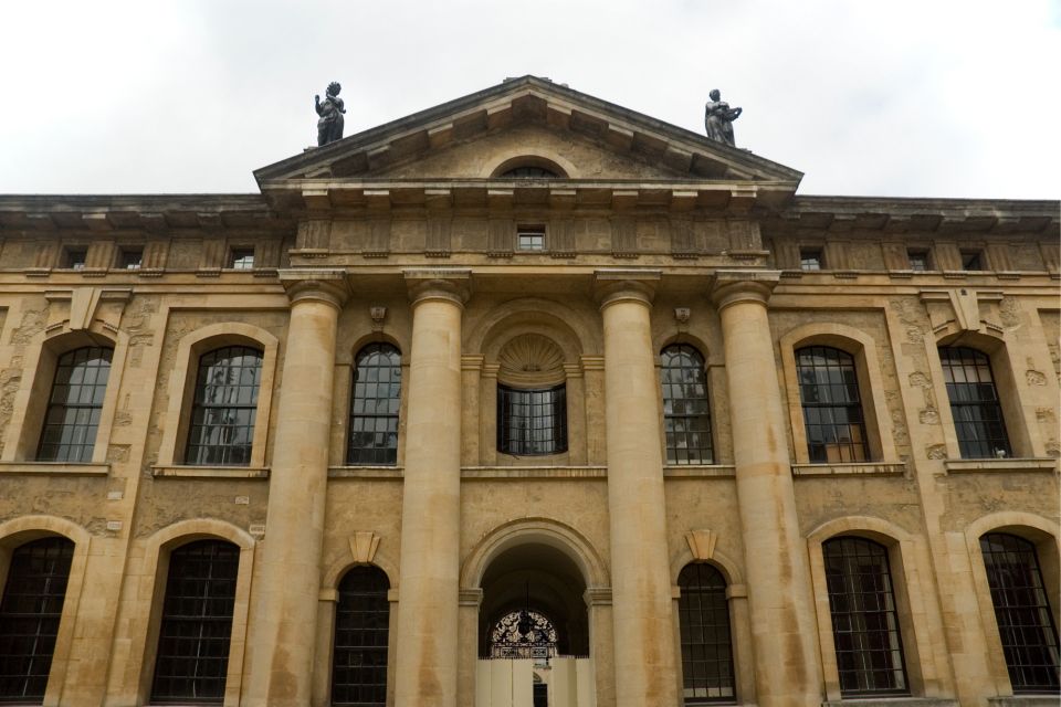 Oxford: Discovery Walk & Reading Walking Tour - Inclusions