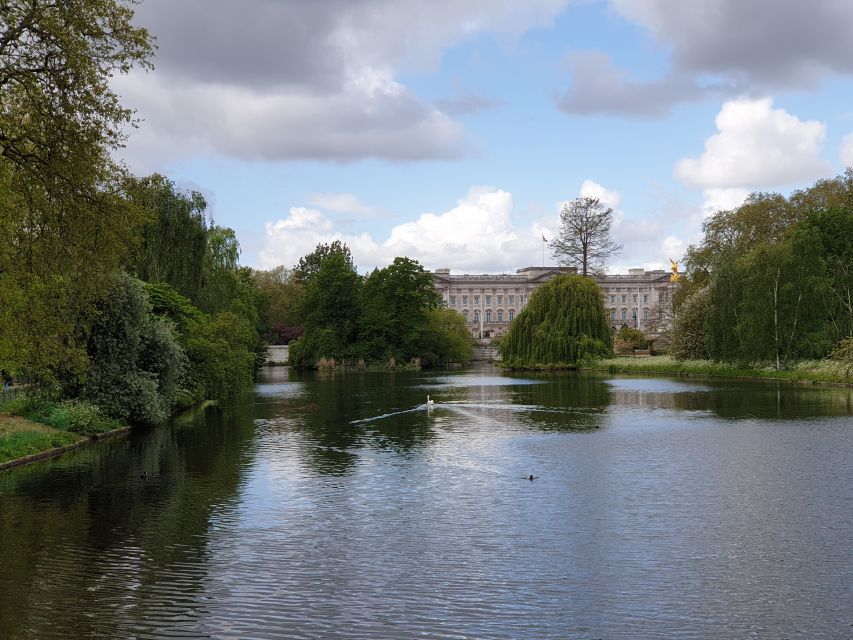 Palaces, Parliament & Power: Londons Royal City - Meeting Point and Logistics