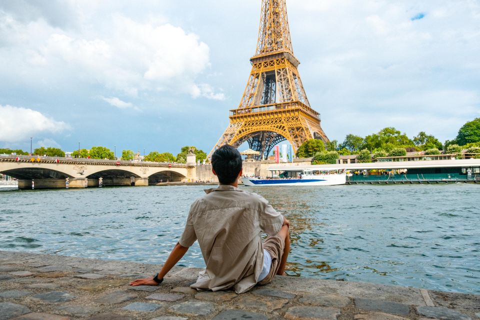 An Exclusive Eiffel Tower Photography Adventure - Meeting Point Location