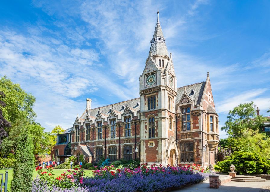 Cambridge Student-Guided Chinese Walking and English Punting - Language and Cancellation Policy