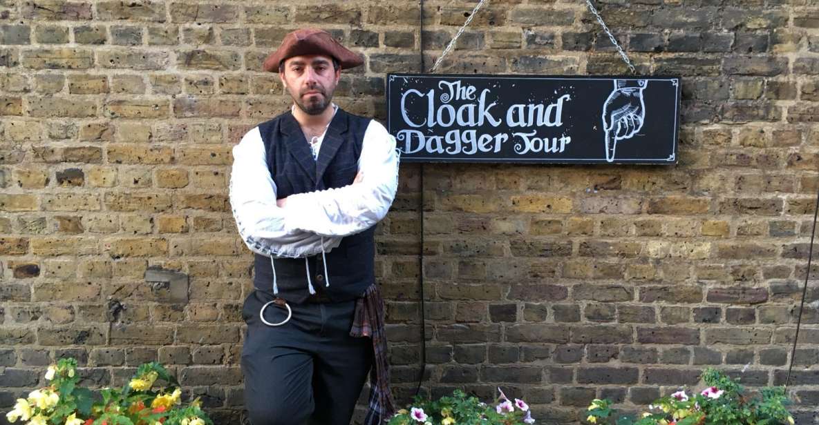 London: the Cloak & Dagger Tour: History Brought to Life! - Language and Starting Location