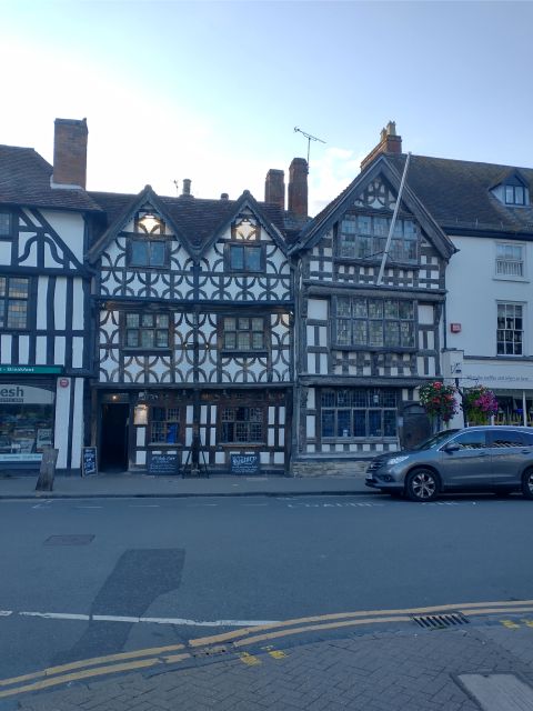 Stratford-Upon-Avon: Historical Walking Tour - Meeting Point