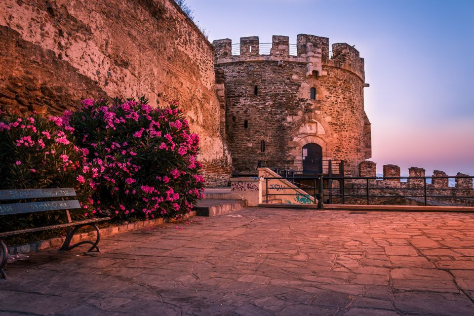 Thessaloniki: Self-Guided Highlights Scavenger Hunt & Tour - Participant Restrictions