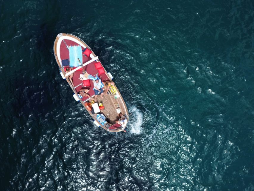 Tour of Capri by Classic Boat at Sunset - Common questions