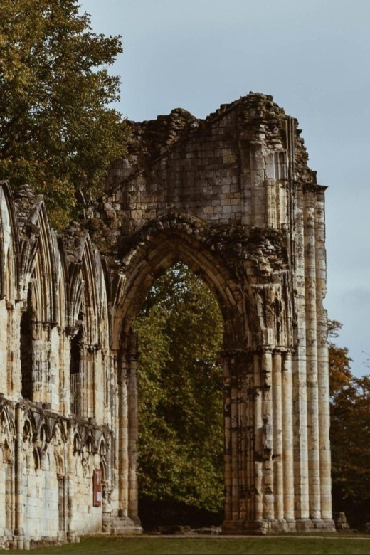 York Audio Walk: Ghosts, History, and Chocolate - Common questions