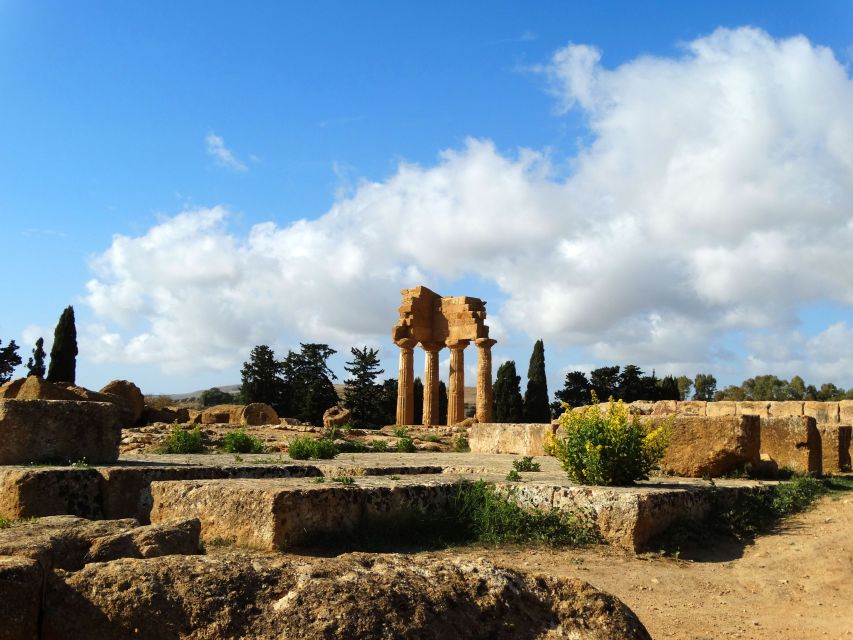 Agrigento: Walking Tour of Ancient Akragas With Local Guide - Common questions