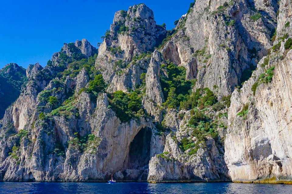 Capri: Private Island Boat Tour for Couples - Directions