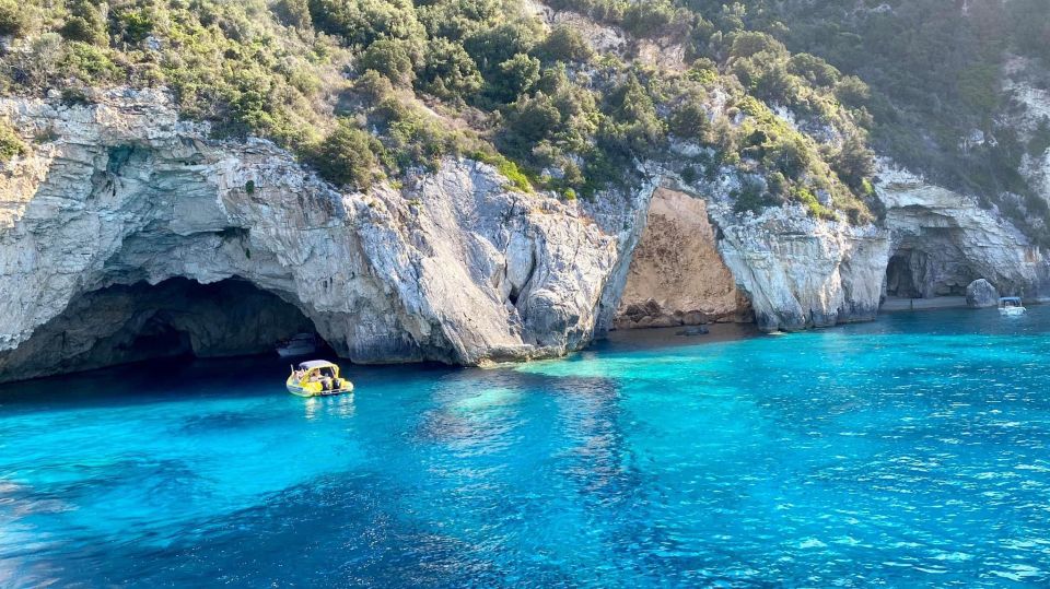 From Lefkimmi: Paxos, Antipaxos & Blue Caves Speedboat Tour - Key Points