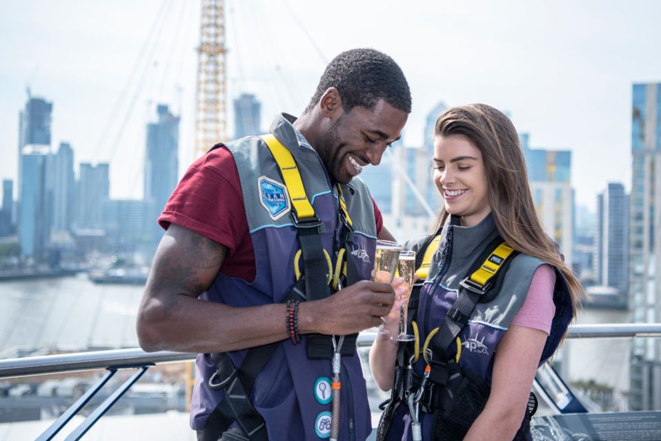 London: Climb The Roof of The O2 Arena - Traveler Types