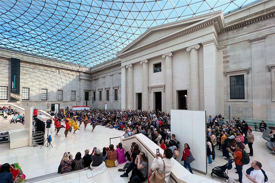 Londons Treasures: Guided Tour of British Museum - Common questions