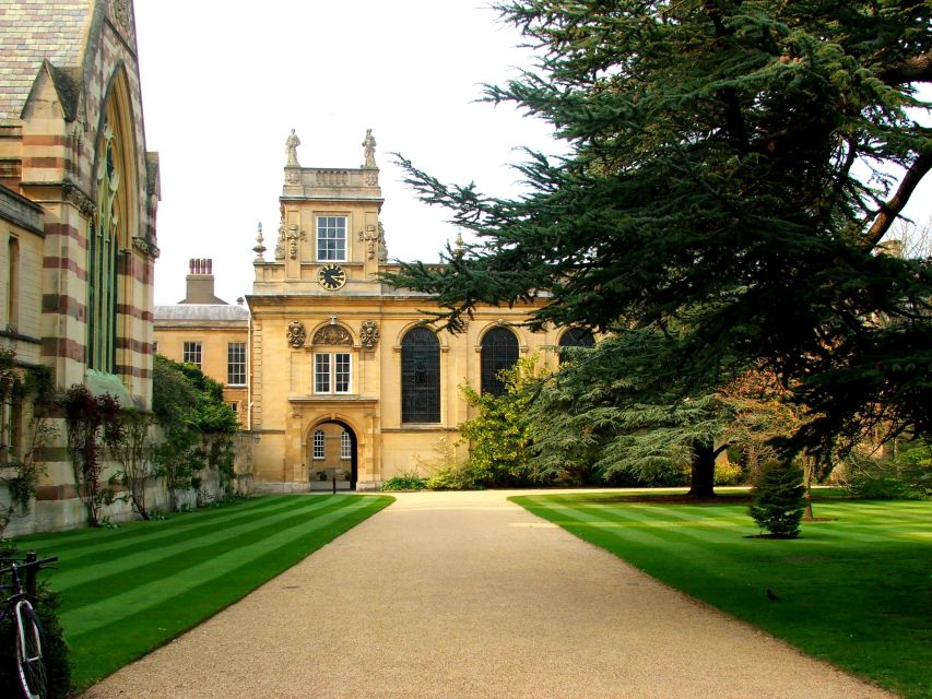 Oxford: Official University and City Walking Tour - Common questions