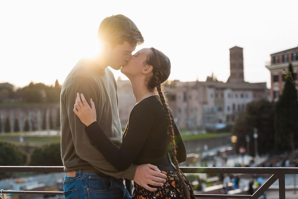 Rome: Romantic Couple Photoshoot VIP - 2 or 3 Different Spot - Common questions