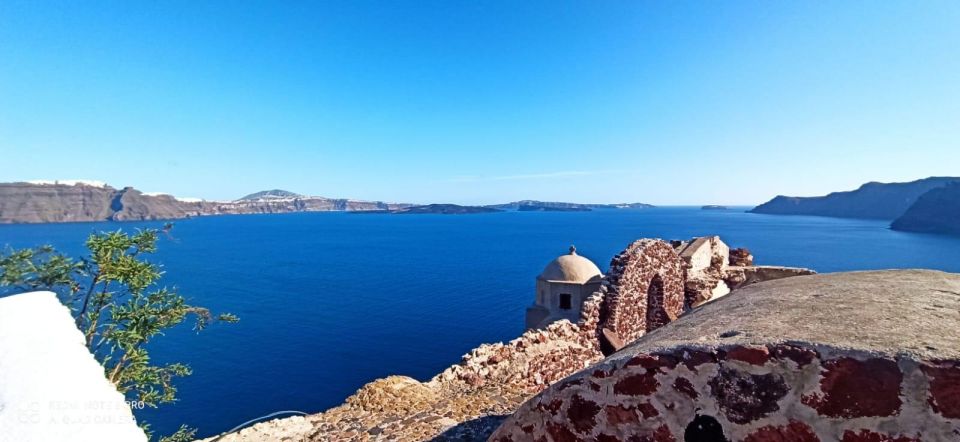 Santorini Unveiled: 4-Hour Discovery - Common questions