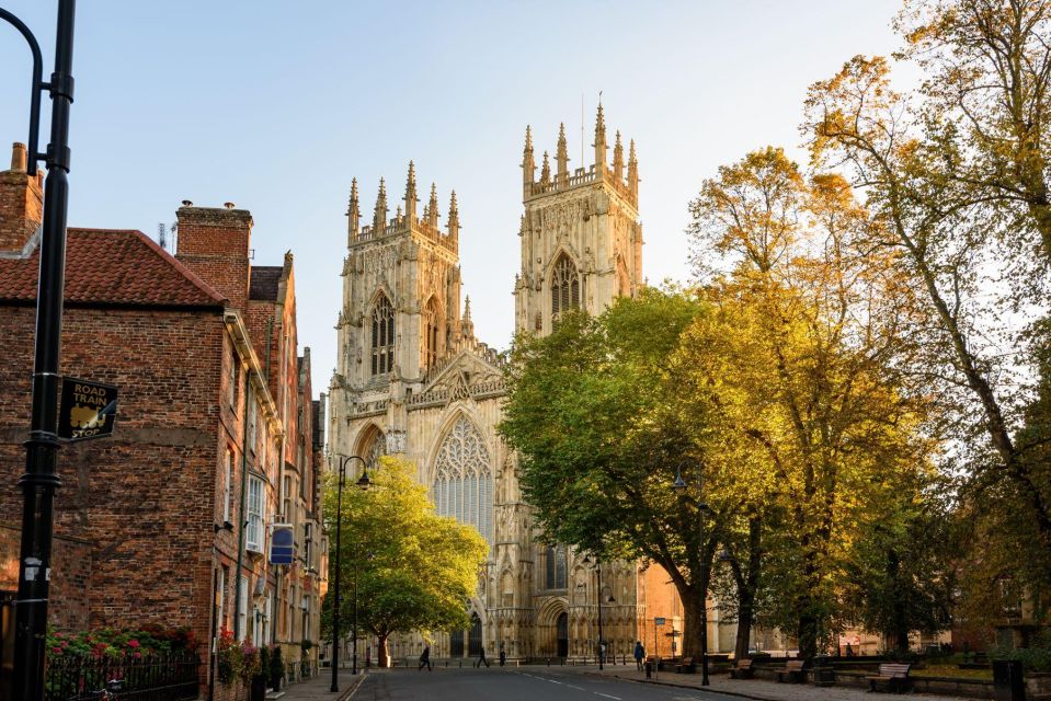 York: Self-Guided City Walk & Interactive Treasure Hunt - Directions