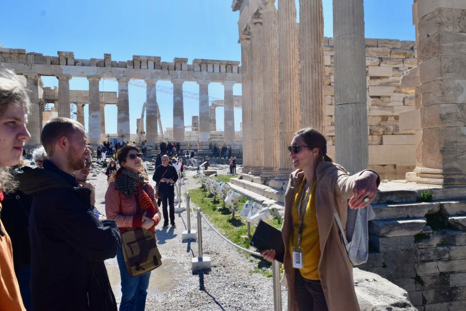 Athens: Die Geführte Wanderung Durch Die Akropolis Auf Deutsch - Features