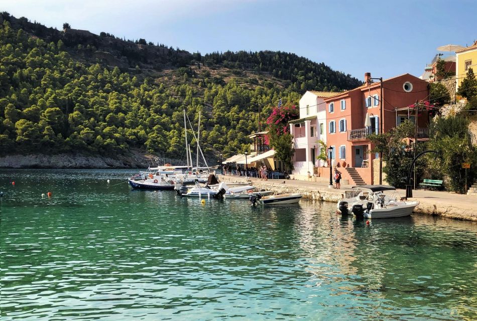 Kefalonia: Assos, Fiscardo & Myrtos Beach Swimming Tour - Fiskardo Village