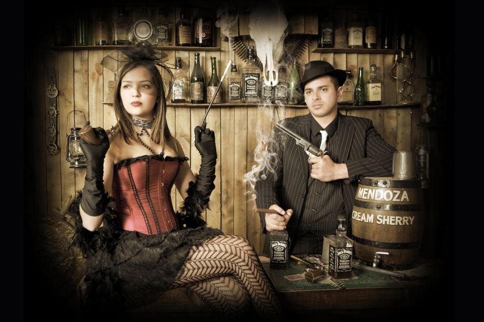 London, Camden: Old Time Eras Dress Up and Photo Shoot - Common questions