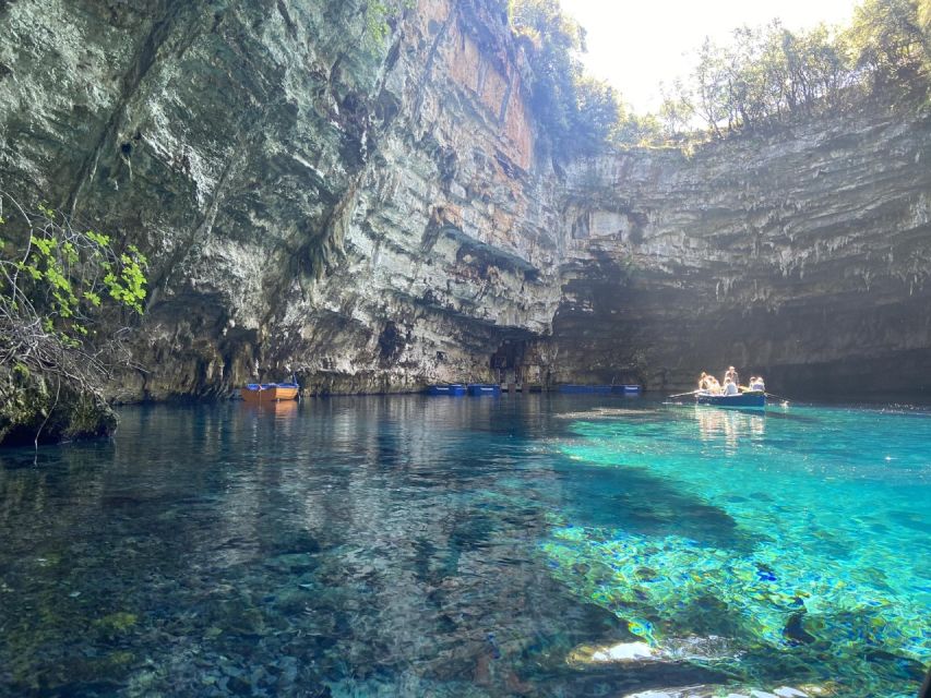 Melissani Lake-Antisamos Beach-Robola Winery - Common questions