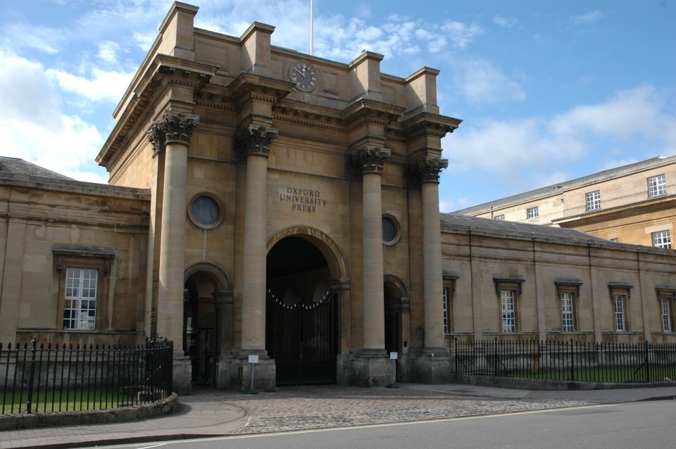 Oxford: City Bike Tour With Student Guide - Directions