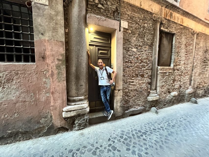 Rome: Private Evening Walking Tour With Aperitivo and Gelato - What to Bring