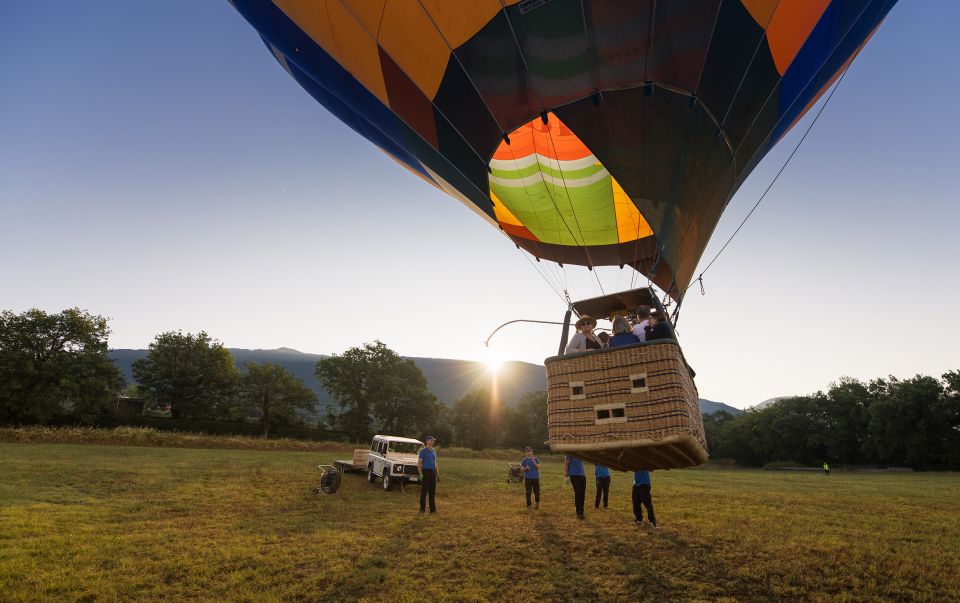 Assisi: Hot Air Balloon Ride With Breakfast & Wine Tasting - Common questions