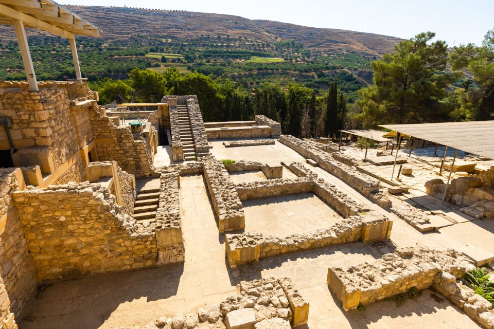 Knossos Palace: E-Ticket With Audio and Heraklion City Tour - Directions for Hassle-Free Tour