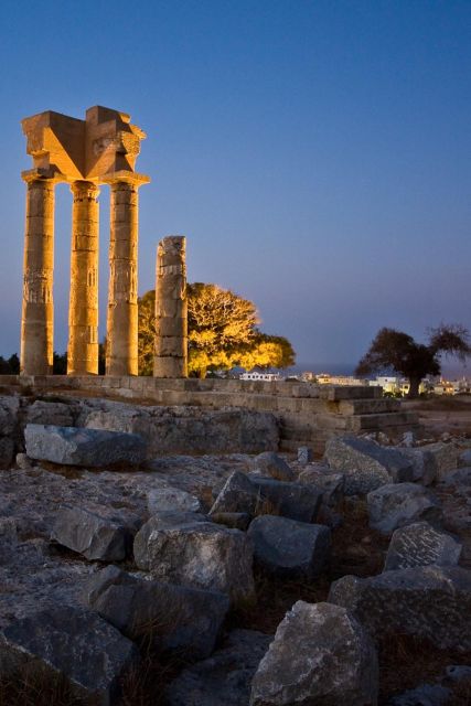 Rhodes: Guided Rhodes City by Night With Live Music & Dinner - Common questions