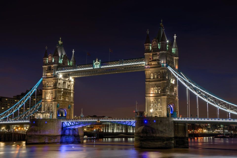 London: Digital Audio Guides for Big Ben and Tower Bridge - Last Words