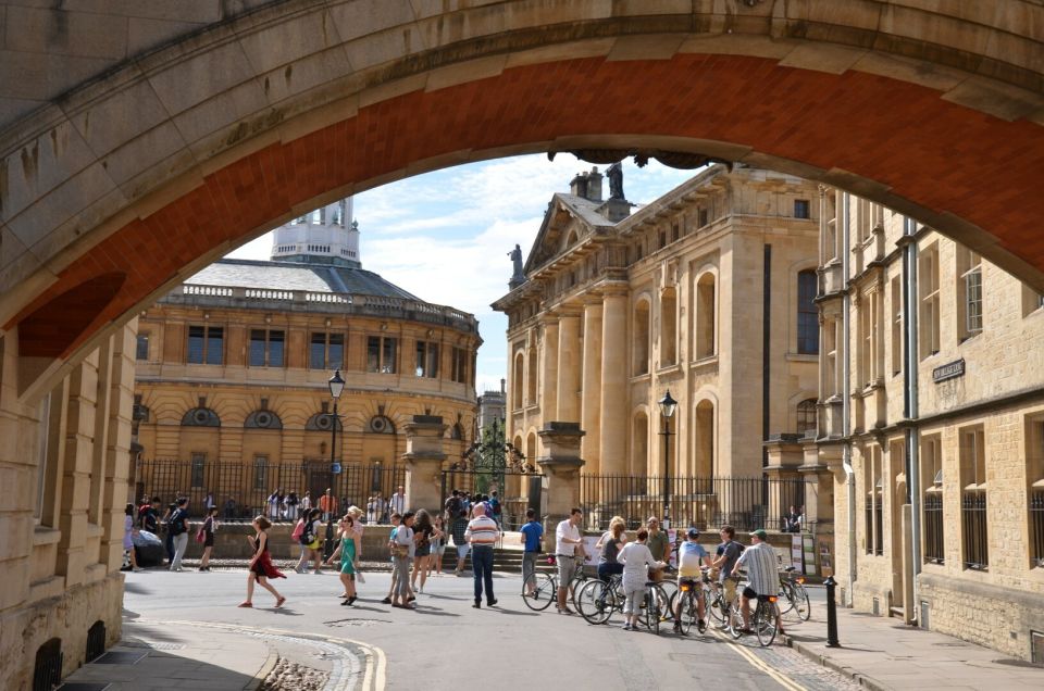 Oxford: City Bike Tour With Student Guide - Common questions