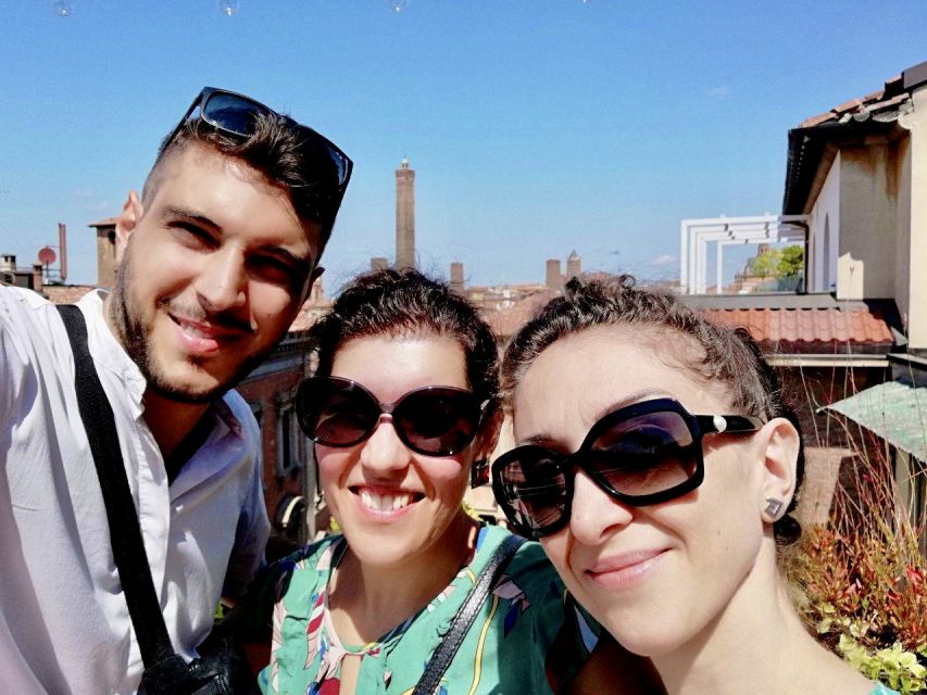 Bologna: Private and Personalised Walking Tour - Key Points