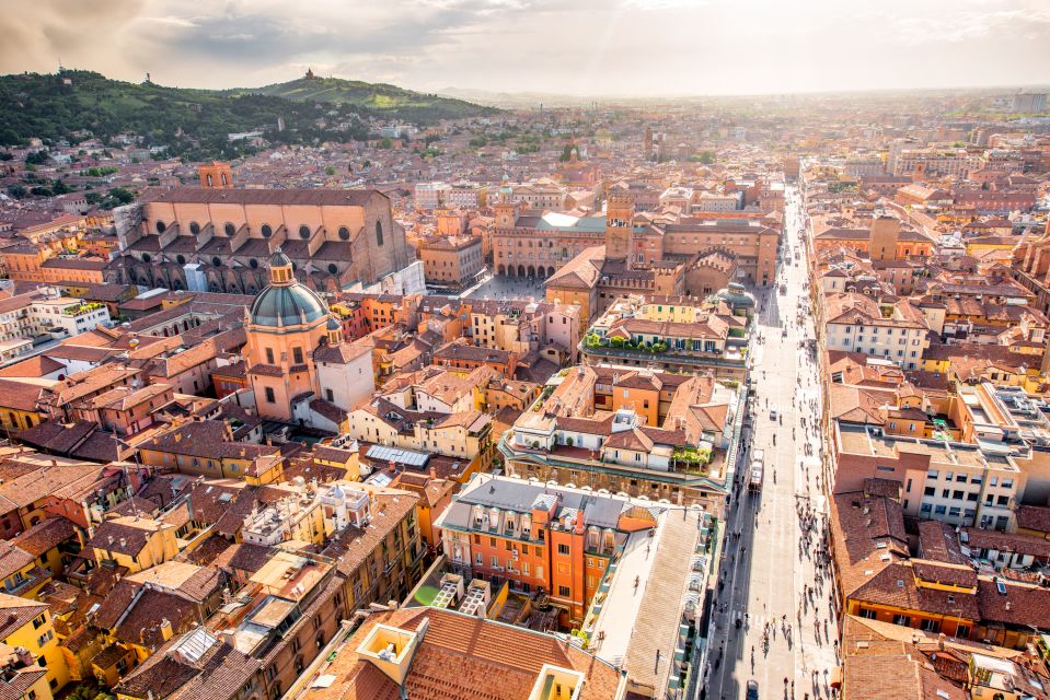 Bologna With a Local: Customized Private Meet-Up - Key Points